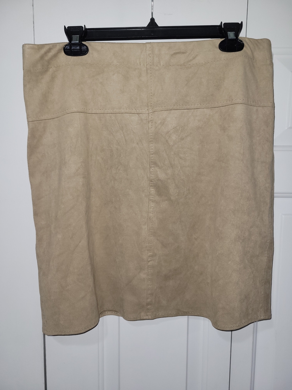 Tan Faux Suede Knee Length Panel Seam Skirt - Like New! - L